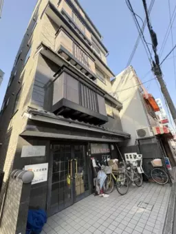 祇園四条路面店舗外観