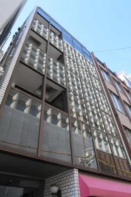 ◆新日本橋駅徒歩５分・小伝馬町駅６分◆整体・スクール・24時間利用型レンタルスペースご相談可◆事務所仕様◆EVあり