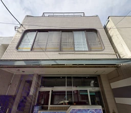 上北沢駅徒歩2分 2階 前テナント：キッズ用レンタルスペース外観