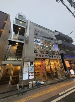 さかえ通り沿い物件！！大きなガラス張りで視認性よし！飲食相談可能です！