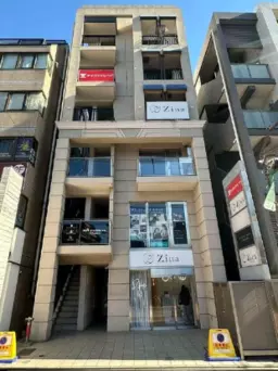 北千住駅 徒歩4分 スケルトン物件 【飲食不可】外観