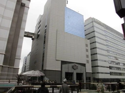 立川駅 徒歩4分 重飲食相談　現況モデルルーム外観