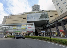 鶴見駅 徒歩1分 商業施設の2階　スケルトン物件 【飲食可】外観