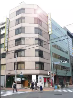御成門徒歩4分・新橋徒歩6分｜角地ビル3階・約17.4坪｜事務所・店舗可外観
