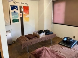 ２５０万で開業可　マッサージ店　居抜き外観