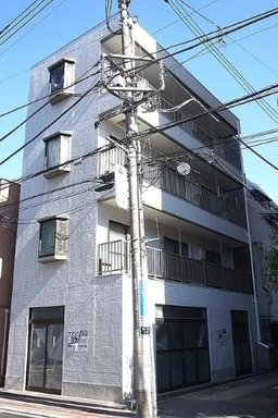 駅近く元らーめん店スケルトン物件 【重飲食可】詳細はお問い合わせください。