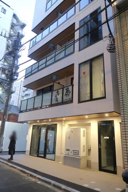 ◆小川町駅徒歩３分◆路面店◆重飲食・シーシャ・アミューズメント系バーご相談可！◆深夜営業可◆保証金３ヶ月・償却なし