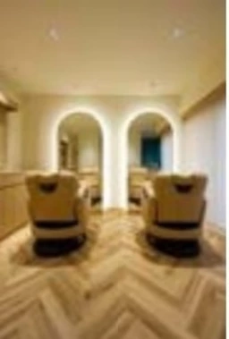 【HS0126】表参道、外苑前、乃木坂、六本木駅徒歩圏内。美容室居抜き。賃料346,500円外観