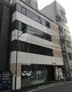 神田駅 徒歩3分 B1F店舗物件 【飲食不可】