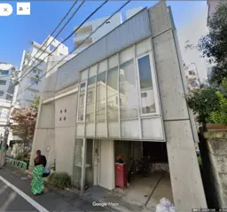 【FH0128】北参道2分　43㎡1棟貸し　住居兼事務所契約　用途相談　引渡状況：住居仕様　駐車（小サイズ）駐輪スペース