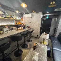 渋谷駅 徒歩3分 現況:バー 飲食居抜き物件 【何業も可】