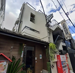 神泉駅徒歩3分 飲食店相談可 住居仕様(11730)