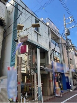 糀谷商店街／ファッショナブルな一棟貸し物件／ガラス張り＆吹き抜け【軽飲食程度相談】外観