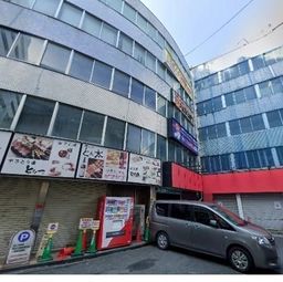 横浜駅 徒歩2分 スケルトン物件外観