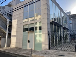 一棟貸！！！原宿駅 徒歩3分 スケルトン物件 【業種相談】外観