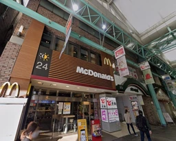 吉祥寺駅北口ロータリーすぐ／マクドナルドさんの入るビル／サンロード商店街【業種相談】外観