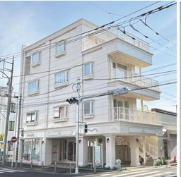 北新横浜駅徒歩1分　飲食不可　フェミニンな外観でおしゃれ