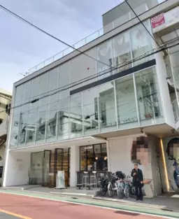 自由が丘駅 徒歩4分 B1-1F一括貸しスケルトン物件 【重飲食可】外観