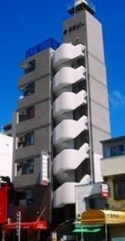 阪東橋駅 徒歩3分 現況:食物販 飲食居抜き物件 【何業も可】外観