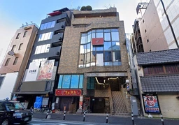 千葉中央駅より徒歩３分、空中階の事務所仕様物件！フリーレントあり！外観