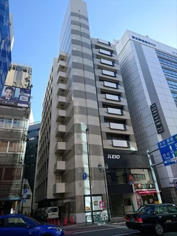 新宿三丁目駅 徒歩1分 スケルトン物件 【業種相談】外観