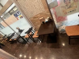 ■東神奈川駅 徒歩1分 現況:韓国料理店居抜き物件 【飲食業のみ募集(重飲食可)】外観