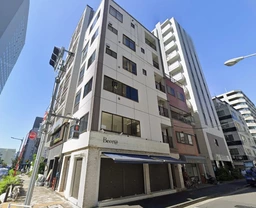 築地駅 徒歩5分 スケルトン物件 【飲食可】角地で間口の広い物件です　地下倉庫付き