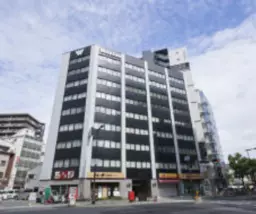 中津駅 徒歩2分 駅至近 1F《102号室》スケルトン物件 【軽飲食可】外観