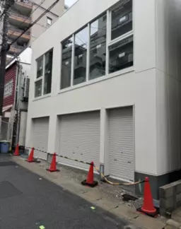 神戸三宮駅 徒歩3分 新品カフェ内装設備有り 1-2F一括貸し店舗 【軽飲食可】外観