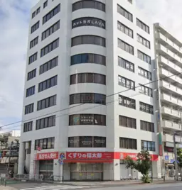 東陽町駅 徒歩2分◆『永代通り』沿いの角地◆1階薬局のクリニック関係の多いビル◆サービス店舗に最適◆展望良い9階フロア◆外観