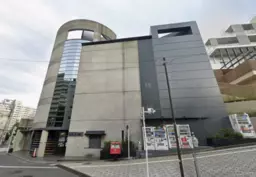 フリーレント１ヶ月あり！代官山駅徒歩６分！居抜き物件【サービス店舗（相談）、事務所】外観