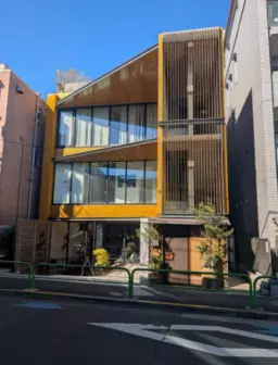 表参道駅 徒歩4分 現況:カフェ 飲食居抜き物件外観