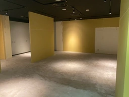 【物販向け】各線三宮駅すぐ　地下街直結　三宮中心地の大型複合商業施設内1階店舗区画　軽飲食可外観