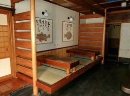 ☆ご質問や内見希望の方は【問い合わせ】からメッセージをお願い致します☆※お電話はお控えください。外観