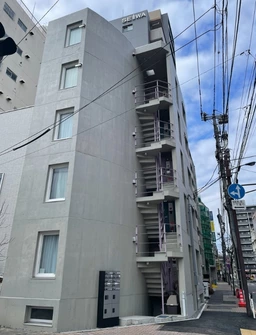 王子駅徒歩５分！角地！視認性抜群！