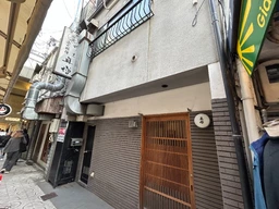 京都河原町駅 徒歩5分 現況:寿司・割烹 飲食居抜き物件 【飲食可】外観