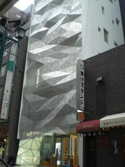 ≪銀座一丁目駅 徒歩1分｜8階・131.64㎡｜美容テナントビル≫