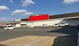堺美原黒山店舗  ドラックストアー跡　　駐車場24台分あり!外観