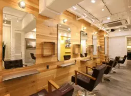 船橋駅 徒歩4分 県道9号沿い 2F美容室居抜き物件 【飲食不可】外観