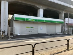 築２年　亀有駅　徒歩３分　東京都立東部地域病院そばの居ぬき外観