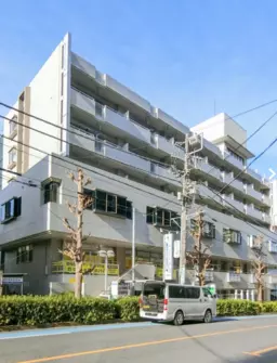 南浦和駅 徒歩3分 スケルトン物件 【飲食不可】外観