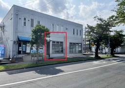 たまプラーザ徒歩3分貸店舗スケルトン8.25坪外観