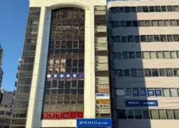 近鉄八尾駅 徒歩1分 2F≪2-24、2-26号室≫ 店舗物件 【飲食可】外観