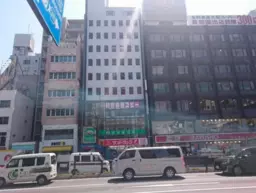 四谷三丁目駅 徒歩1分 現況:クリニック その他居抜きなど物件 【飲食可】外観