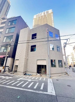 人気の中津エリア新築！外観