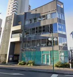 小田急相模原駅徒歩2分·美容室居抜き物件！　造作料5,000,000円外観