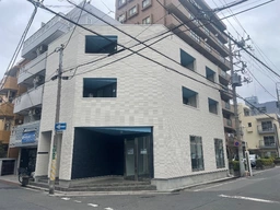 西川口駅東口４分の１階１6坪テナント！新築、事務所仕様、トイレ有。事務所、サービス、クリニックなど【飲食不可】