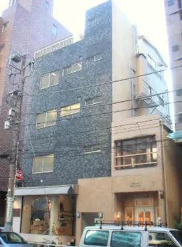 表参道駅 徒歩6分 スケルトン物件 【飲食不可】