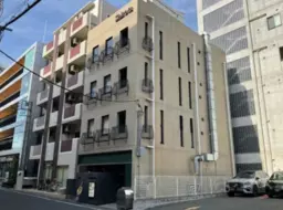 ※外出が多いためお問い合わせは電話ではなく、フォームより想定業種ご教示ください/サービス店舗・事務所など業種相談可　外観