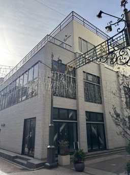 吉祥寺駅 徒歩3分 B1F-2F一括貸しスケルトン物件【重飲食可】